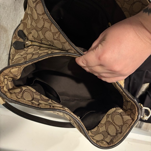 Vintage Canvas Coach purse - Picture 9 of 10